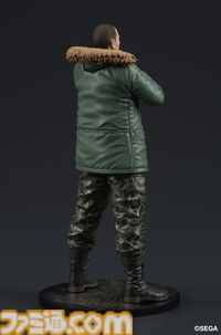 『龍が如く』冴島大河のスタチューフィギュアが10月に発売。刺青をあしらったミニ屏風がセガストア特典として付属。真島吾朗のフィギュアも再販決定