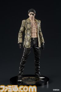 『龍が如く』冴島大河のスタチューフィギュアが10月に発売。刺青をあしらったミニ屏風がセガストア特典として付属。真島吾朗のフィギュアも再販決定