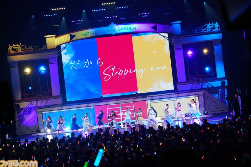 『学マス』1stライブ“Harmony Star DAY1”リポート。千奈と広の絆を感じさせる新曲『みちなるみちなるひろがる』など初披露楽曲も。各アイドルの2ndシングル楽曲には、べつのアイドルたちがゲスト参加することで新たな魅力が！