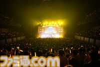 『学マス』1stライブ“Harmony Star DAY1”リポート。千奈と広の絆を感じさせる新曲『みちなるみちなるひろがる』など初披露楽曲も。各アイドルの2ndシングル楽曲には、べつのアイドルたちがゲスト参加することで新たな魅力が！