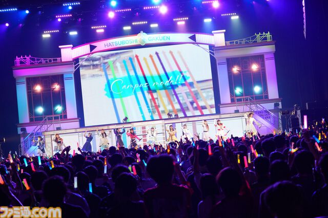 『学マス』1stライブ“Harmony Star DAY2”リポート。一番星たちが歌う『Our Chant』、清夏とリーリヤの新曲『ときめきエモーション』、激情の『カクシタワタシ』デュエットなど、情緒を激しく乱される、予測不可能な千秋楽に