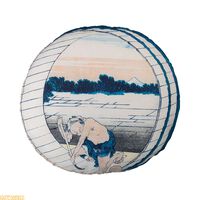 【葛飾北斎】の一番くじが本日（8/31）再販スタート。名画“神奈川沖浪裏”が立体的なジオラマに。尾州不二見原の丸桶はふわふわのクッション化