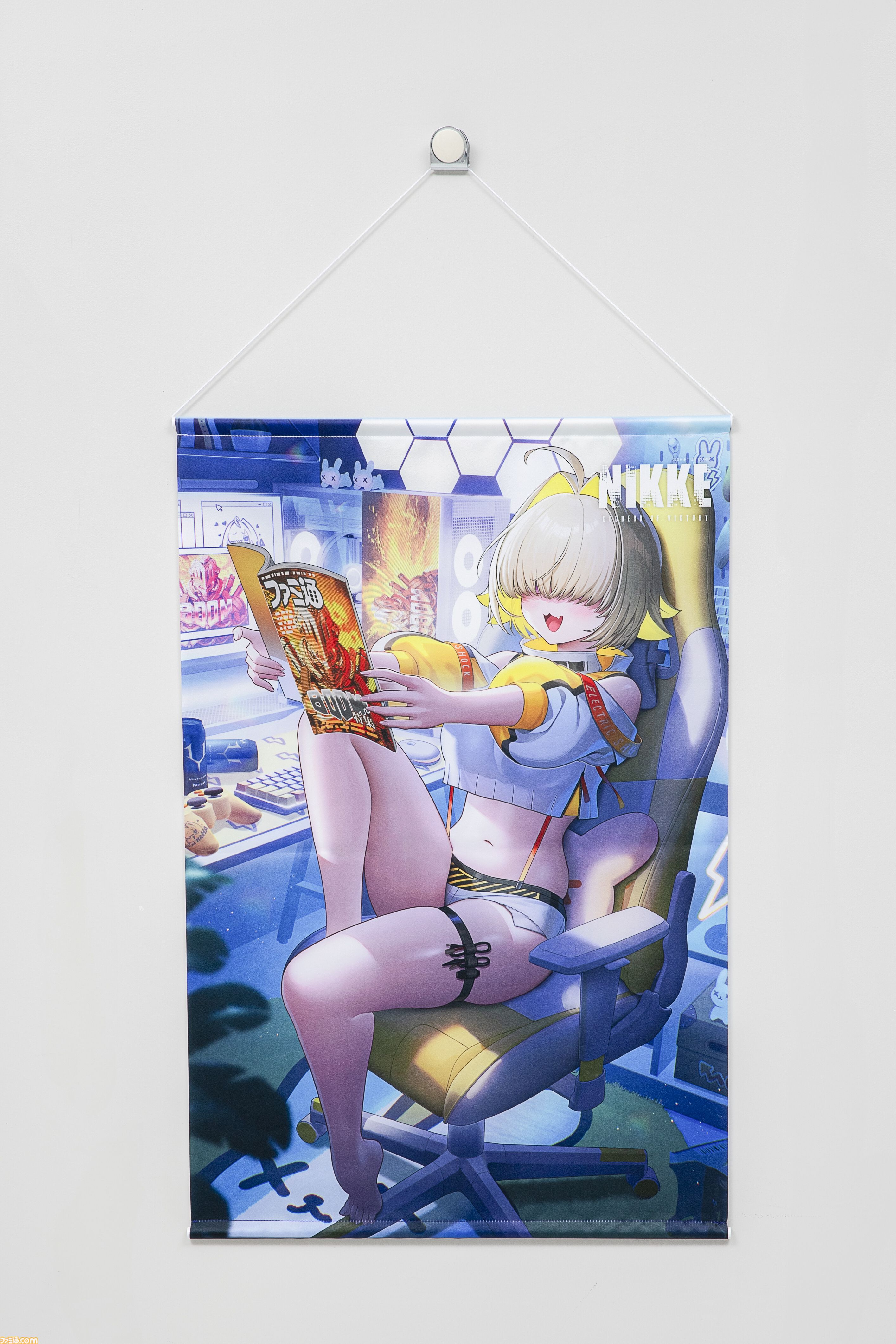 NIKKE』エレグの描き下ろしイラストをデスクマット＆ジオラマが
