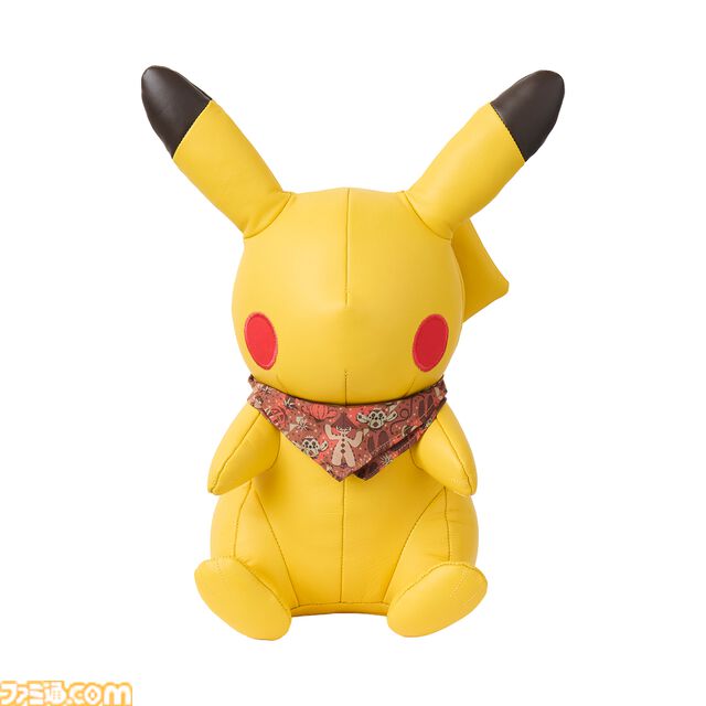 『ポケモン』ピカチュウがドロバンコに乗って砂漠を旅するグッズが6月21日にポケセンで発売。デニム生地のウエスタンハットやシャツで親子コーデも