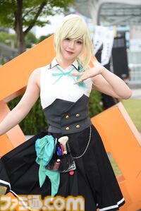 【コスプレ】『ガンダム ジークアクス』人間サイズの“赤いガンダム”やシャリア・ブル、『逆転裁判』ヒロイン、バニー衣装の『ダンガンロンパ』江ノ島盾子らも参戦！ 初開催の“コスサミパーティー”を沸かせたコスプレイヤーたち