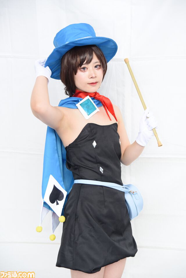 【コスプレ】『ガンダム ジークアクス』人間サイズの“赤いガンダム”やシャリア・ブル、『逆転裁判』ヒロイン、バニー衣装の『ダンガンロンパ』江ノ島盾子らも参戦！ 初開催の“コスサミパーティー”を沸かせたコスプレイヤーたち