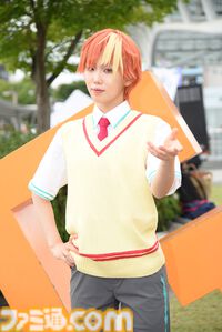 【コスプレ】『ガンダム ジークアクス』人間サイズの“赤いガンダム”やシャリア・ブル、『逆転裁判』ヒロイン、バニー衣装の『ダンガンロンパ』江ノ島盾子らも参戦！ 初開催の“コスサミパーティー”を沸かせたコスプレイヤーたち