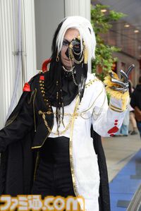 【コスプレ】『ガンダム ジークアクス』人間サイズの“赤いガンダム”やシャリア・ブル、『逆転裁判』ヒロイン、バニー衣装の『ダンガンロンパ』江ノ島盾子らも参戦！ 初開催の“コスサミパーティー”を沸かせたコスプレイヤーたち
