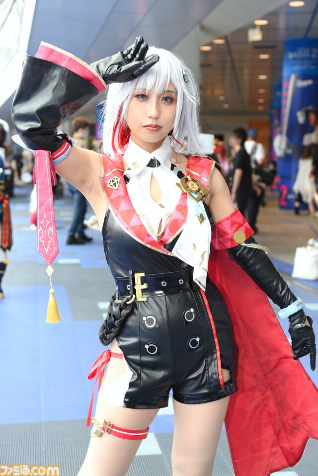 【コスプレ】アニメ『パンスト』、ジョジョ7部『スティール・ボール・ラン』のかっこよさたるや。『FGO』『ゼンゼロ』も注目の“コスサミパーティー”写真集