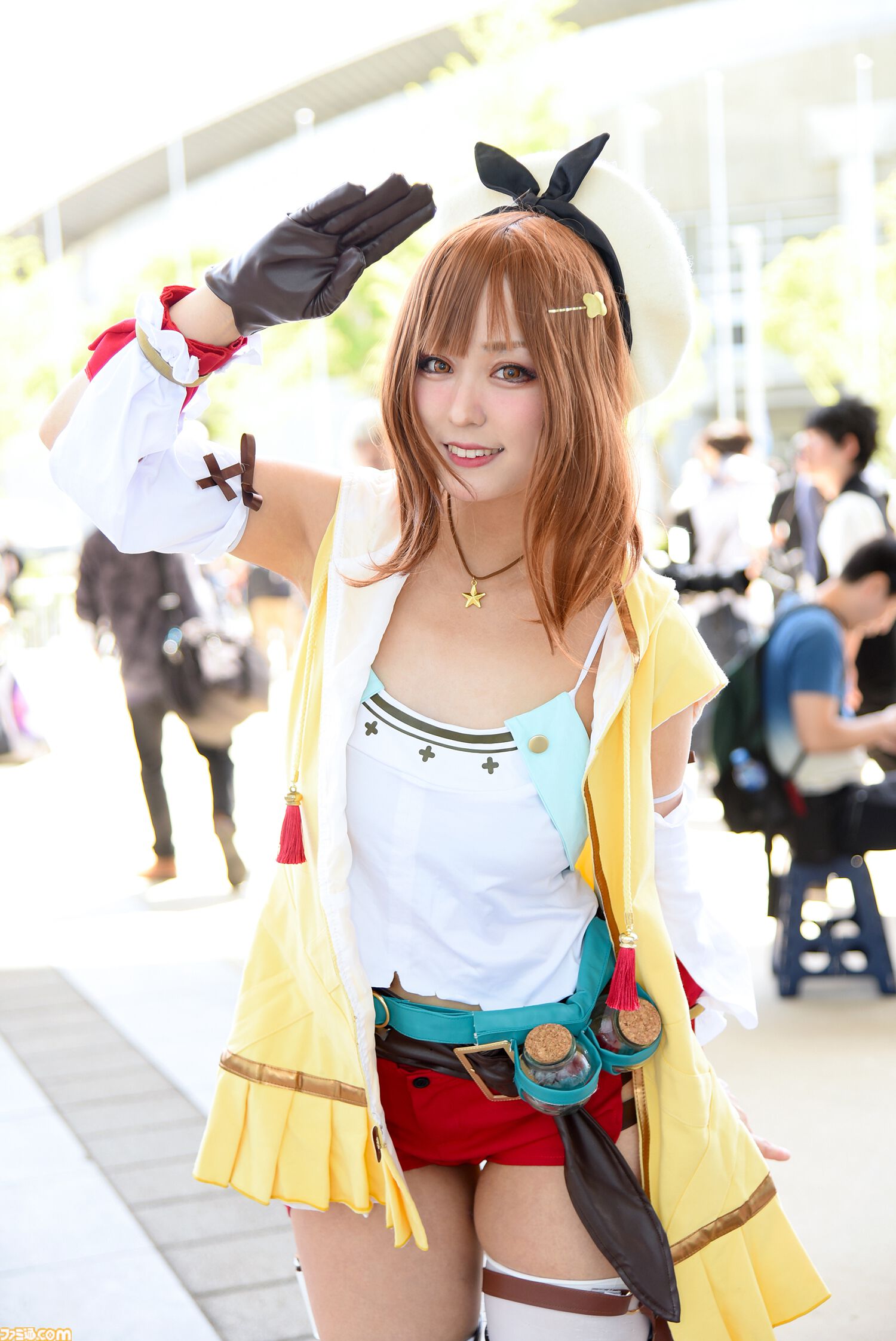 画像ページ (29/34) 【コスプレ】『NIKKE』『ブルアカ』『原神』『崩壊