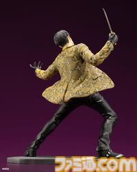 『龍が如く』真島吾朗の1/6スケールフィギュアが登場。大迫力の狂気溢れる戦闘シーンを再現。セガストア特典として東城会本部の布ポスターが付属する