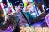 『龍が如く』真島吾朗の1/6スケールフィギュアが登場。大迫力の狂気溢れる戦闘シーンを再現。セガストア特典として東城会本部の布ポスターが付属する