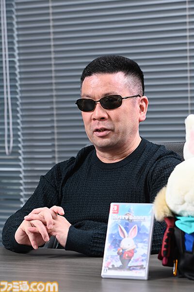 『ラスティ・ラビット』原案・脚本の虚淵玄インタビュー。「BB団は死を回避するために10日でギャグキャラに書き直した」「ダイナーでの会話には難易度設定があった」「もし次回作があるなら主人公はレッキス」など裏話満載！