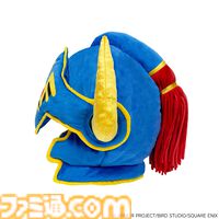 『ドラゴンクエスト』ロトの装備がぬいぐるみになって登場。かぶれる兜や剣、盾で勇者になりきれる。HD-2D版ロト三部作のタペストリーも
