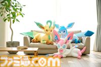 【ポケモン】ニンフィア・リーフィア・グレイシアの等身大ぬいぐるみが本日（6/20）から受注開始。寝そべってリラックスした姿がかわいい