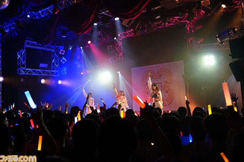 『学マス』デビューライブツアー“初陣追加公演”（新宿）リポート。佑芽の新曲『金の斧、銀の斧、エメラルドの斧』が初披露。Begraziaが初ツアーのフィナーレと2年目の“初陣”を飾る
