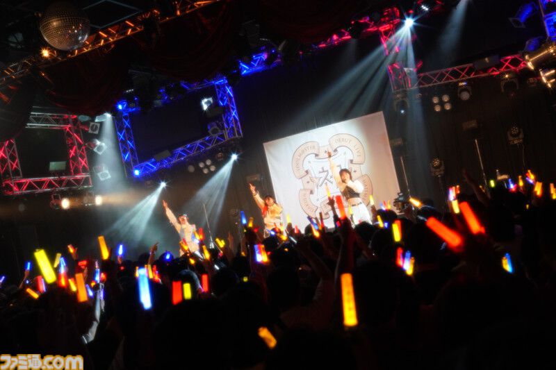 『学マス』デビューライブツアー“初陣追加公演”（新宿）リポート。佑芽の新曲『金の斧、銀の斧、エメラルドの斧』が初披露。Begraziaが初ツアーのフィナーレと2年目の“初陣”を飾る