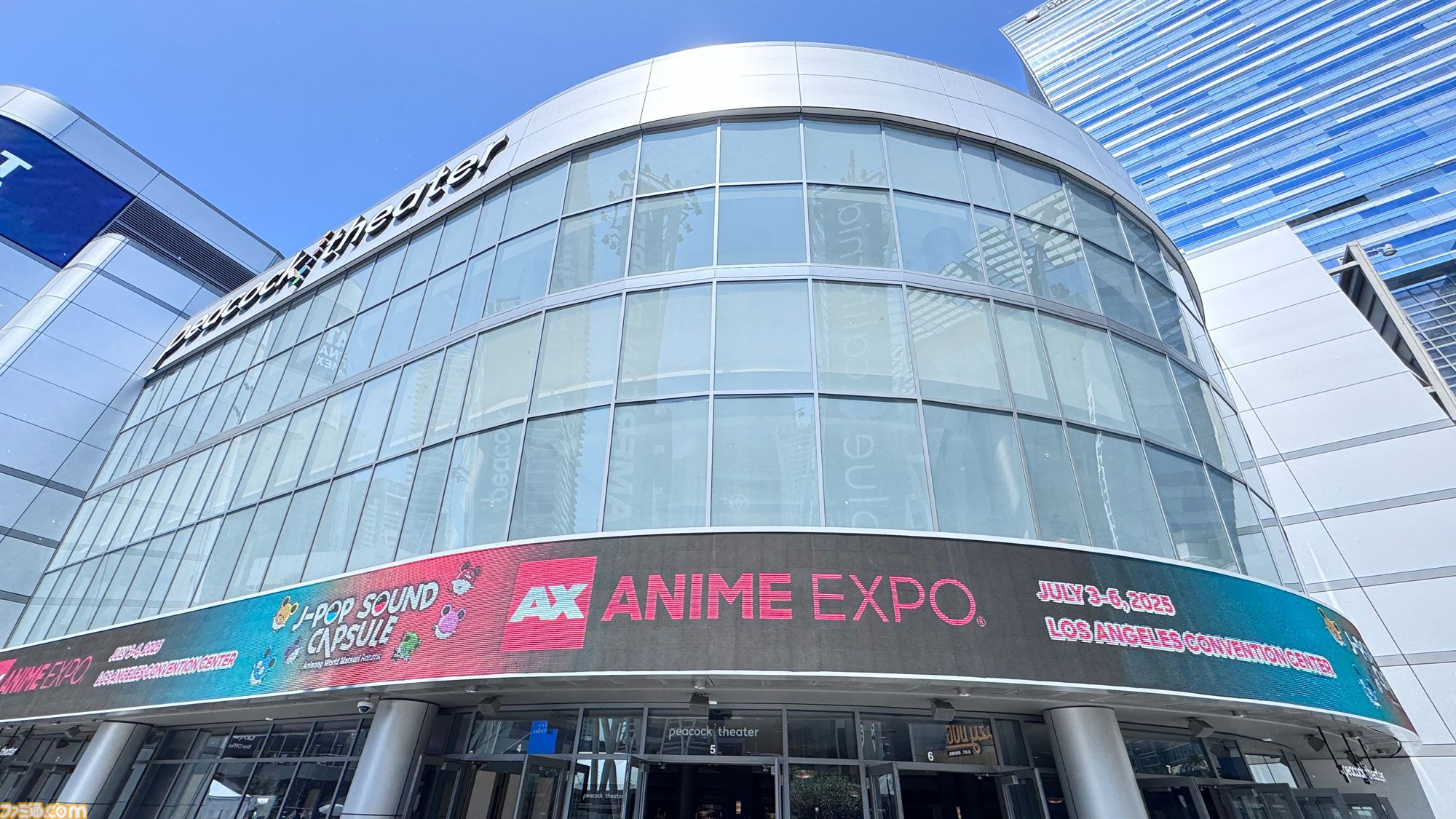 『ガンダム ジークアクス』シャリア・ブルはロサンゼルス現地でも大盛り上がり。鶴巻監督が描きたかったニュータイプを語る。アニメエキスポ2025イベントレポ