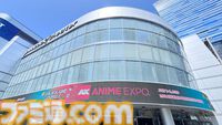 『ガンダム ジークアクス』シャリア・ブルはロサンゼルス現地でも大盛り上がり。鶴巻監督が描きたかったニュータイプを語る。アニメエキスポ2025イベントレポ