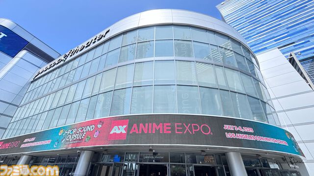『ガンダム ジークアクス』シャリア・ブルはロサンゼルス現地でも大盛り上がり。鶴巻監督が描きたかったニュータイプを語る。アニメエキスポ2025イベントレポ
