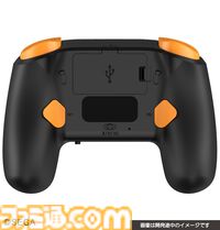 『バーチャファイター』デザインのPC用ゲームパッドが発売決定。正面のボタンは4ボタンと6ボタンの2パターンが発売