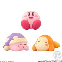 『星のカービィ』カービィ＆ワドルディがドーナツに乗ったり、いっしょにすやすや眠ったり……かわいいソフビフィギュア第5弾が7月14日より発売