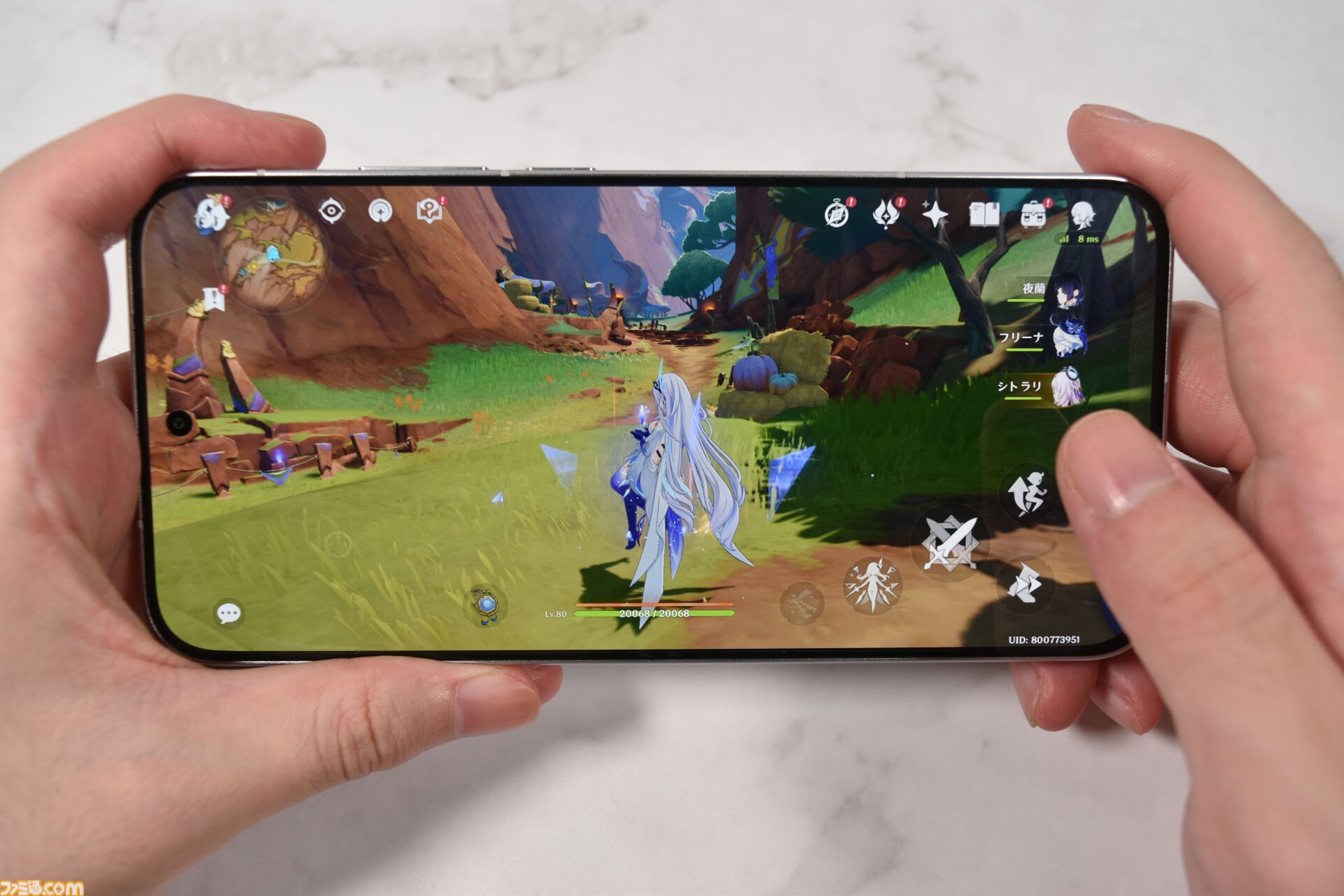 POCO スマートフォン ゲーム向けデザイン サイバーデザインもカッコいい！最強コスパゲームスマホ「POCO