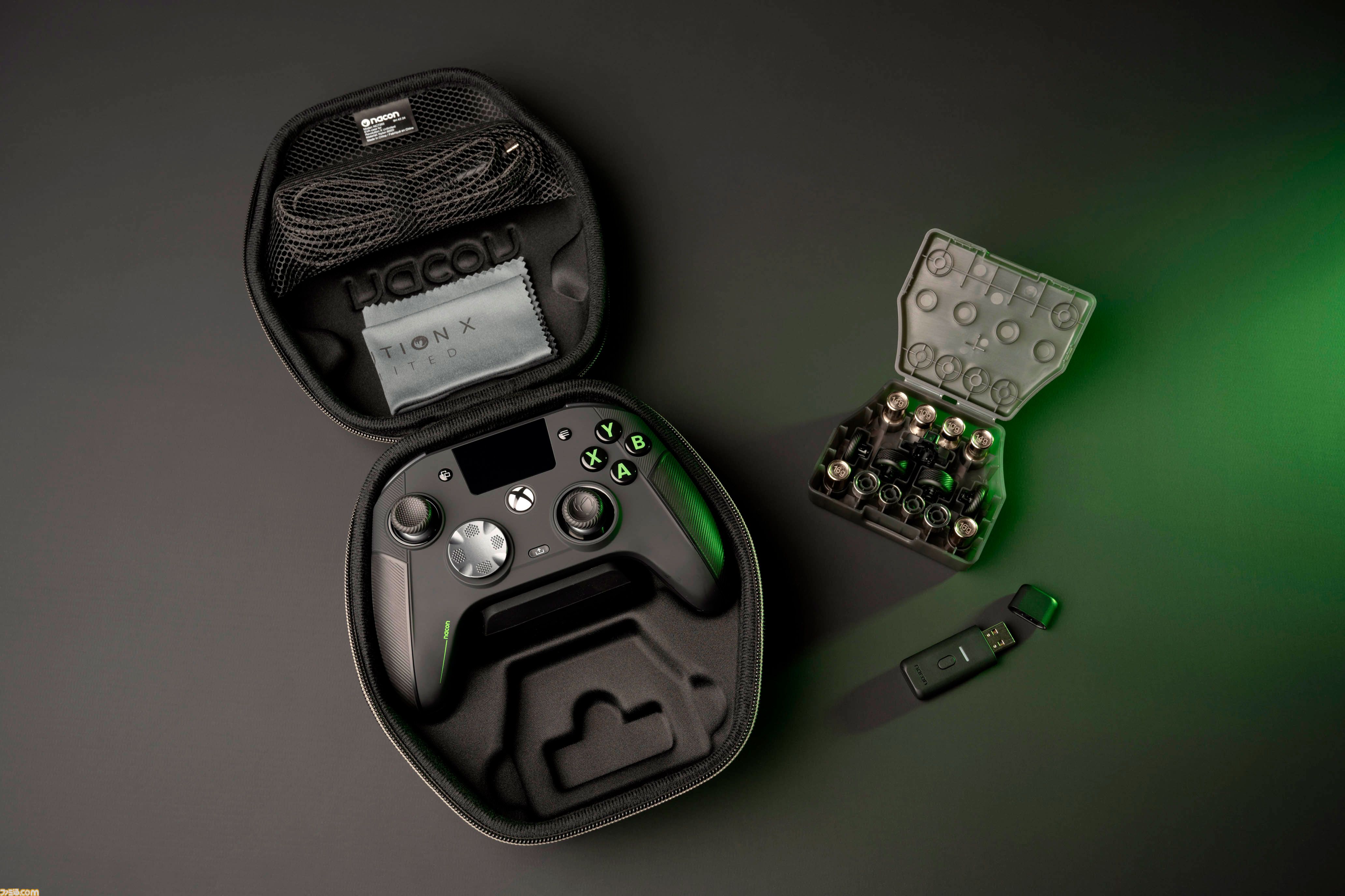 カスタマイズ用液晶画面が付いたXbox/PC⽤コントローラーが本日（7/10）発売。有線・無線ともに低遅延。FPS特化の入力機能付き