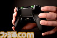 カスタマイズ用液晶画面が付いたXbox/PC⽤コントローラーが本日（7/10）発売。有線・無線ともに低遅延。FPS特化の入力機能付き