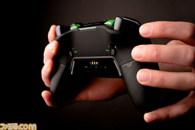カスタマイズ用液晶画面が付いたXbox/PC⽤コントローラーが本日（7/10）発売。有線・無線ともに低遅延。FPS特化の入力機能付き