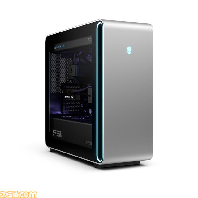 RTX50シリーズ搭載のAlienwareハイエンドゲーミングデスクトップPC“Area-51”の存在感がすさまじい。大型ファンは静音性バッチリで排熱性能も◎