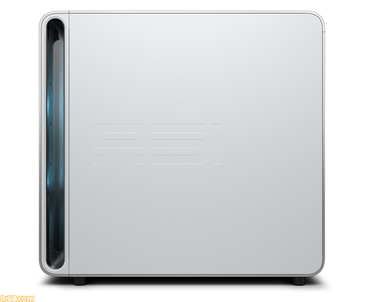 RTX50シリーズ搭載のAlienwareハイエンドゲーミングデスクトップPC“Area-51”の存在感がすさまじい。大型ファンは静音性バッチリで排熱性能も◎