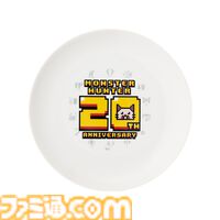 『モンハン』一番くじ再販が本日（7/18）開始。「絶対強者」「砂上のテーブルマナー」など、歴代クエスト名をコンセプトとしたクリアファイルセットが懐かしい