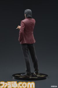 『龍が如く』秋山駿のスタチューフィギュアが11月発売。大金が舞い散るミレニアムタワーの屏風がセガストア特典として付属。桐生フィギュアも再販決定