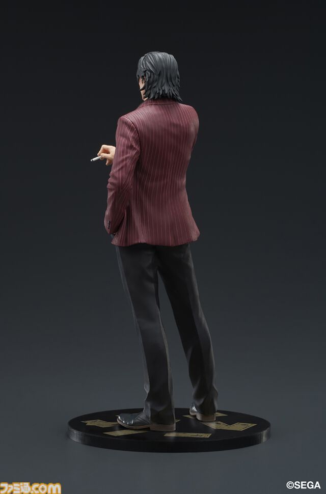 『龍が如く』秋山駿のスタチューフィギュアが11月発売。大金が舞い散るミレニアムタワーの屏風がセガストア特典として付属。桐生フィギュアも再販決定