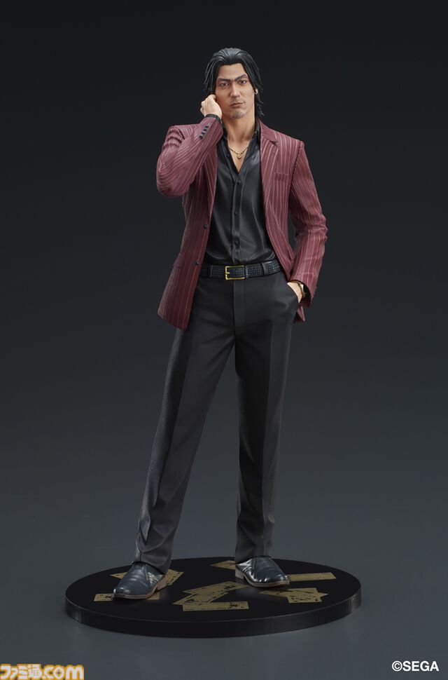 『龍が如く』秋山駿のスタチューフィギュアが11月発売。大金が舞い散るミレニアムタワーの屏風がセガストア特典として付属。桐生フィギュアも再販決定