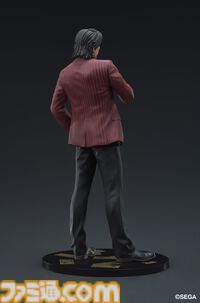 『龍が如く』秋山駿のスタチューフィギュアが11月発売。大金が舞い散るミレニアムタワーの屏風がセガストア特典として付属。桐生フィギュアも再販決定