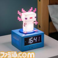 『マイクラ』光るウーパールーパーの目覚まし時計が8月上旬に発売。お金を守るオオカミの貯金箱も11月下旬より登場。ちょこんとした姿がかわいい