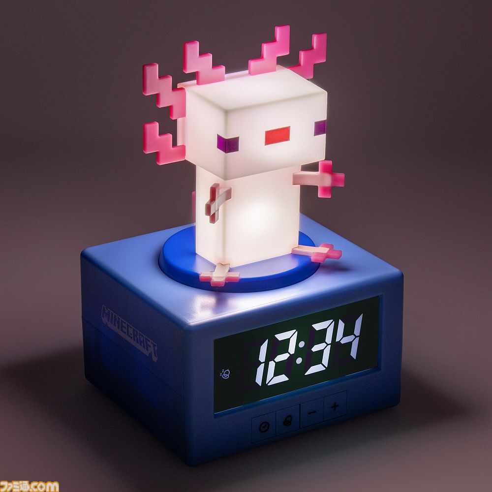 『マイクラ』光るウーパールーパーの目覚まし時計が8月上旬に発売。お金を守るオオカミの貯金箱も11月下旬より登場。ちょこんとした姿がかわいい