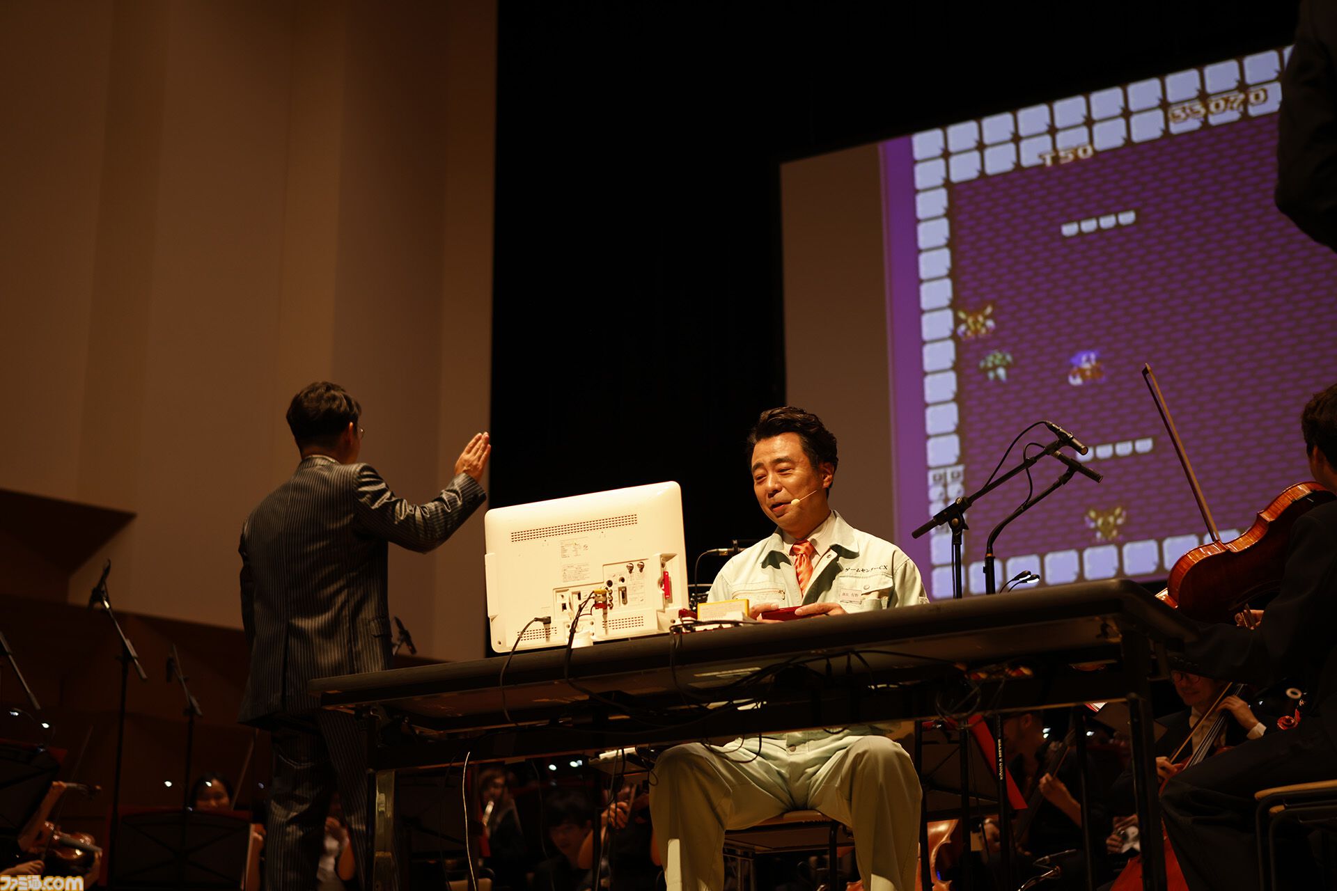 “ゲームセンターCXシンフォニー2025”有野課長がオーケストラの生演奏で『マイティボンジャック』に挑戦。有野課長のスーパープレイにコンサートと思えない歓声も！