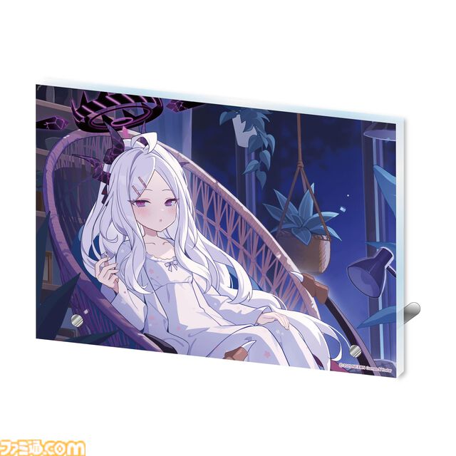 『ブルアカ』ヒナの音声搭載ワイヤレスイヤホンが登場。ガイダンス音声とは別に愛らしい“シークレットボイス”も搭載