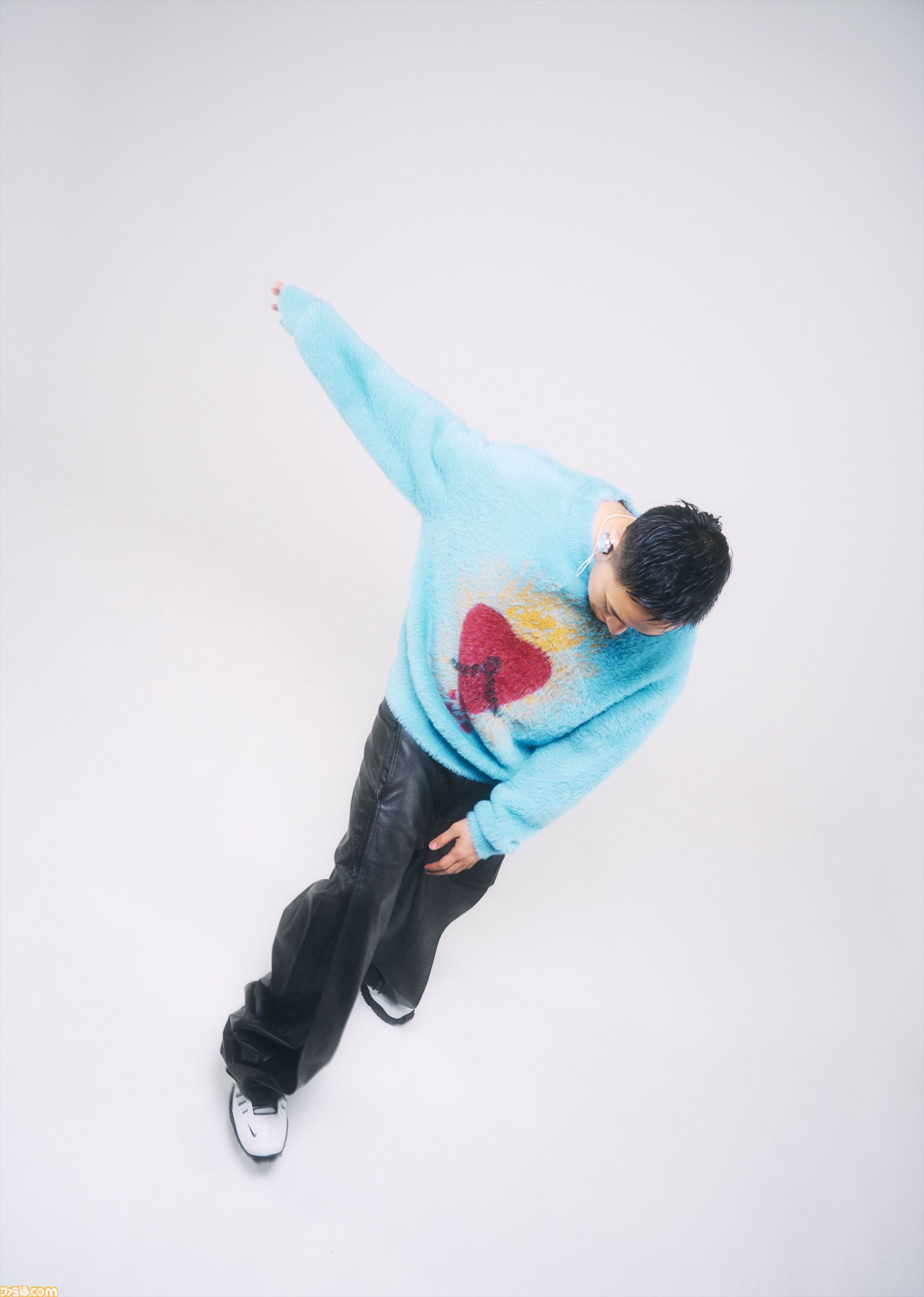 ペルソナ』音楽ライブ“PERSONA LIVE TOUR 2024”の6月8日夜公演のライブ