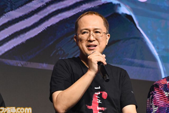 『サイレントヒルf』メディアイベント、囲みインタビューの模様をお届け。来場者たちには、美しくもおぞましいケーキも振舞われた……。