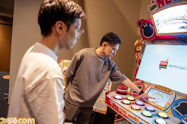 『ポップンミュージック』新筐体を作れる立場になった。だから作った。Des-ROWプロデューサー、wacディレクターに訊く新生ポップン誕生秘話