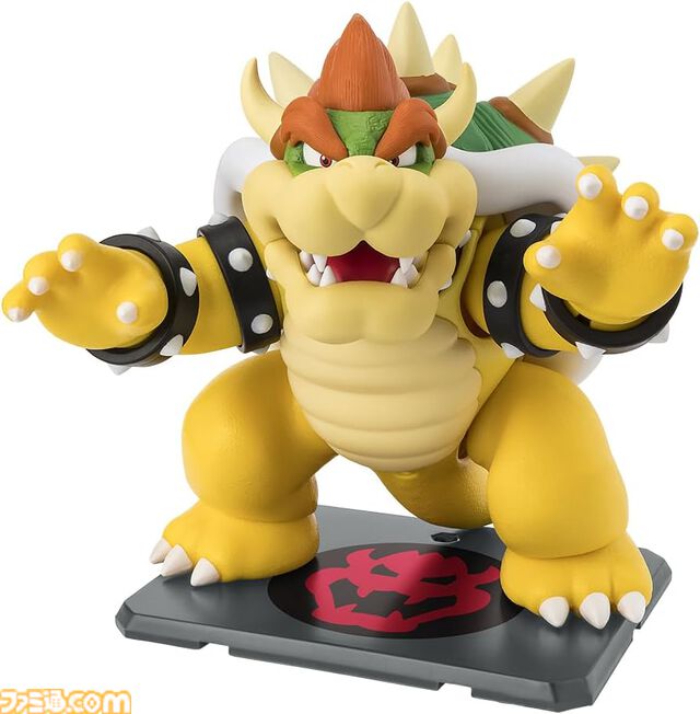 『スーパーマリオ』マリオ・ルイージ・クッパ・ヨッシーがアクションフィギュア化。土管やハテナブロックなどのアイテムセットも登場。Amazonなどにて予約受付中