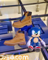 セガ“ソニック”×ティンバーランド初コラボ、イエローブーツを履いたソニックが登場。世界30足限定ブーツを渋谷パルコ店で8月9日発売