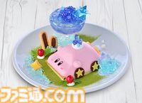 【カービィカフェ】『星のカービィ ディスカバリー』新メニュー登場。くるまほおばりケーキ“スターリーワールドVer.”が8月28日より提供開始