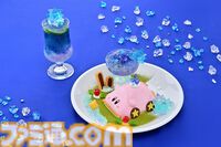 【カービィカフェ】『星のカービィ ディスカバリー』新メニュー登場。くるまほおばりケーキ“スターリーワールドVer.”が8月28日より提供開始