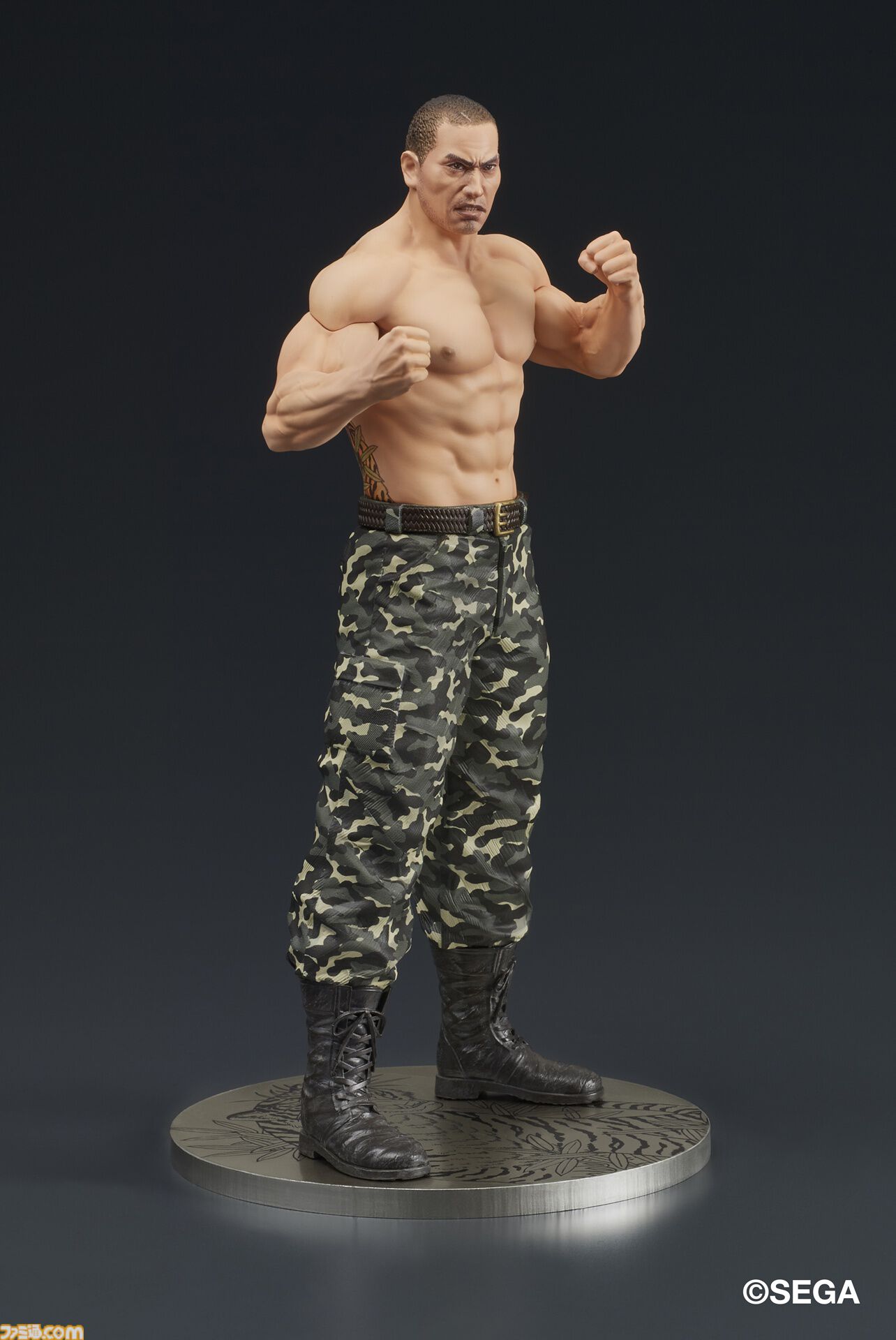 『龍が如く』冴島大河の刺青姿がスタチューフィギュアに。2026年1月に発売、本日（8/8）より予約開始。激昂した表情や虎と笹の刺青を再現