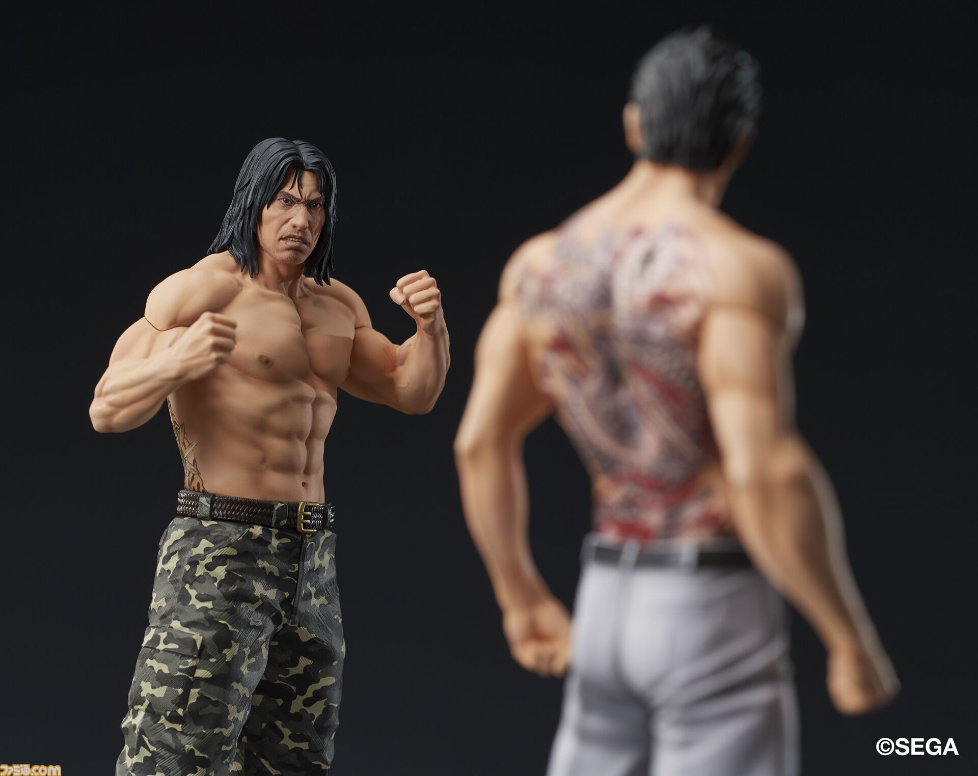 画像ページ (38/41) 『龍が如く』刺青姿の冴島大河スタチュー